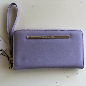 NWT Steve Madden Lavender Wallet/Wristlet